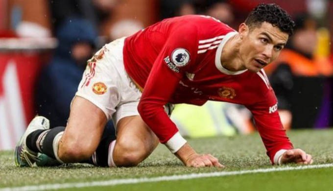 Bóng đá Anh - Man United chấp nhận bán Ronaldo ở Hè 2022