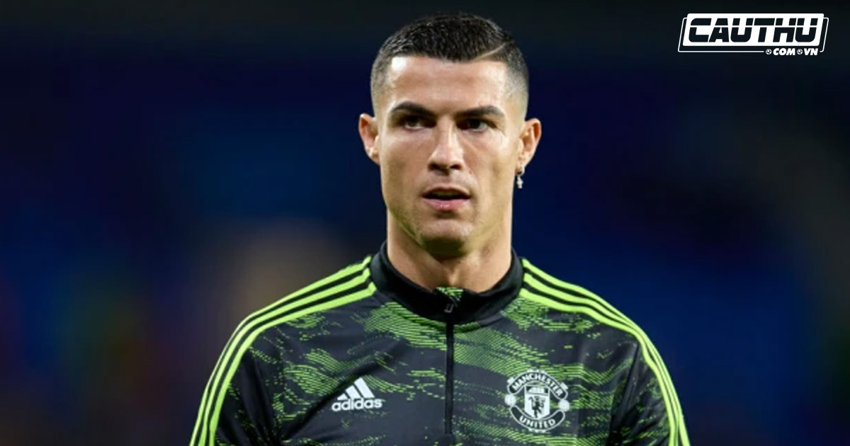 Bóng đá Anh - Ronaldo cay đắng khi bị BLĐ Man United nghi ngờ