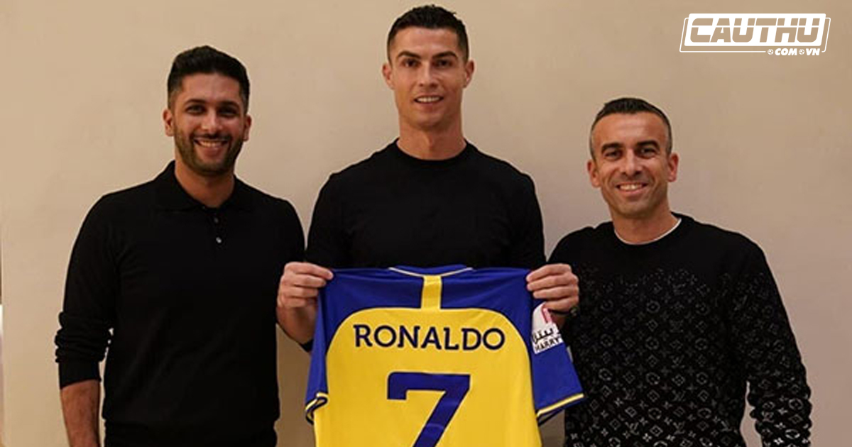 Giải khác - Sốc với phí lót tay Ronaldo nhận được ở Al-Nassr