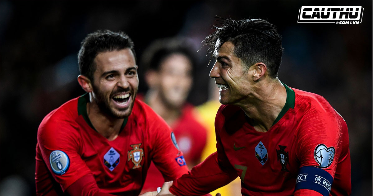 Hậu trường - Ronaldo hủy theo dõi Bernardo Silva chỉ vì Messi