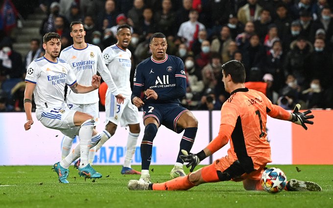 Bóng đá Châu Âu - PSG 1-0 Real Madrid: Messi đá hỏng 11m, may còn Mbappe (Hình 2).