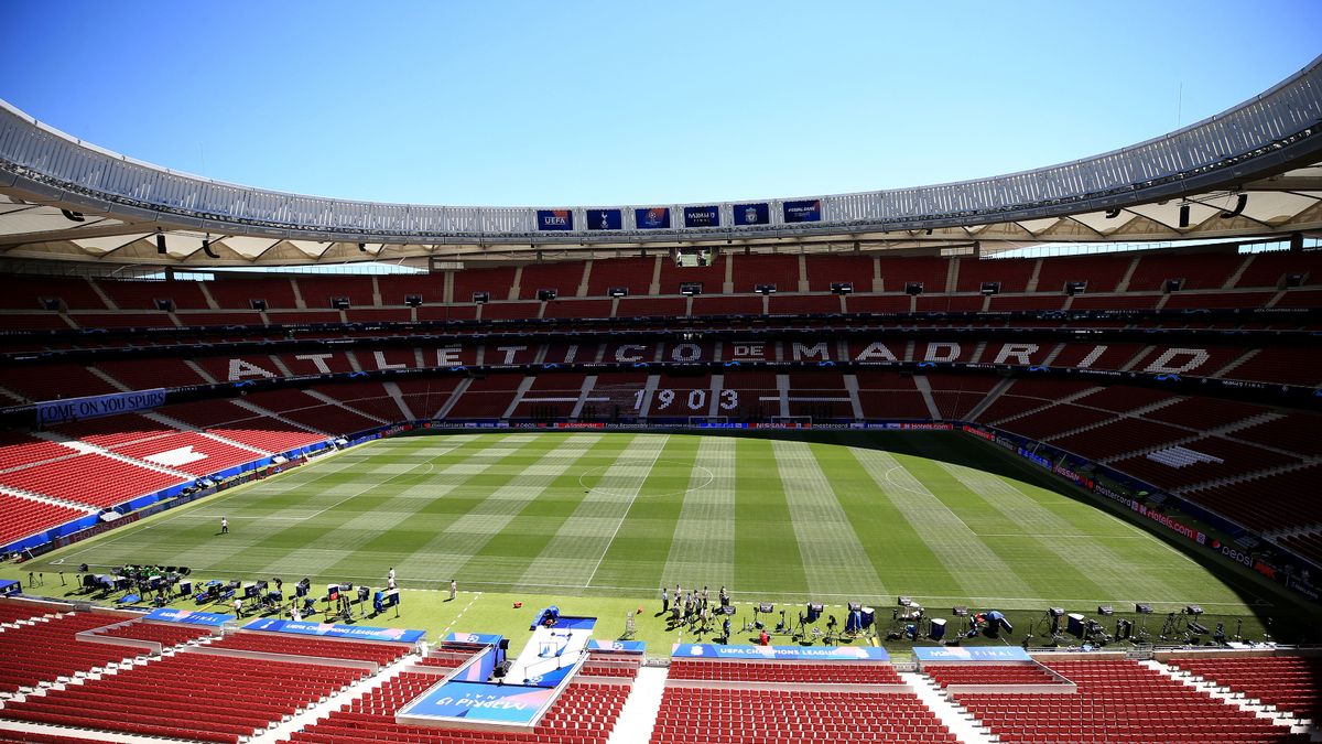 Bóng đá Châu Âu - UEFA phạt Atletico trước trận tái đấu với Man City