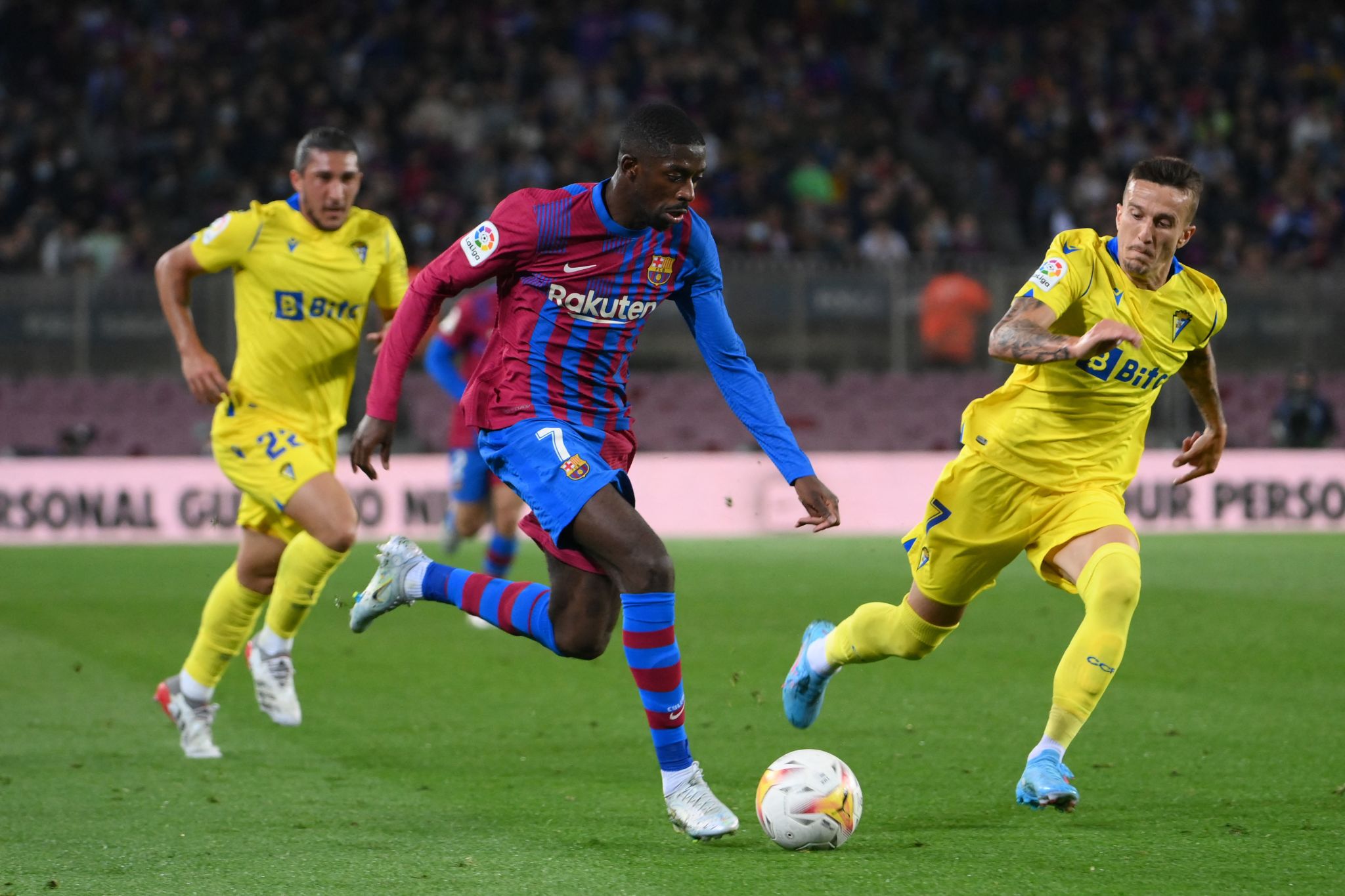 Bóng đá Tây Ban Nha - Barca thua nhược tiểu Cadiz sau khi bị loại khỏi Europa League