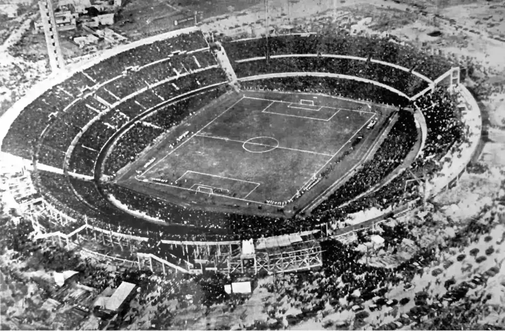 Giải khác - World Cup 1930: Hải trình vạn dặm và Chiến thần một tay (Hình 3).