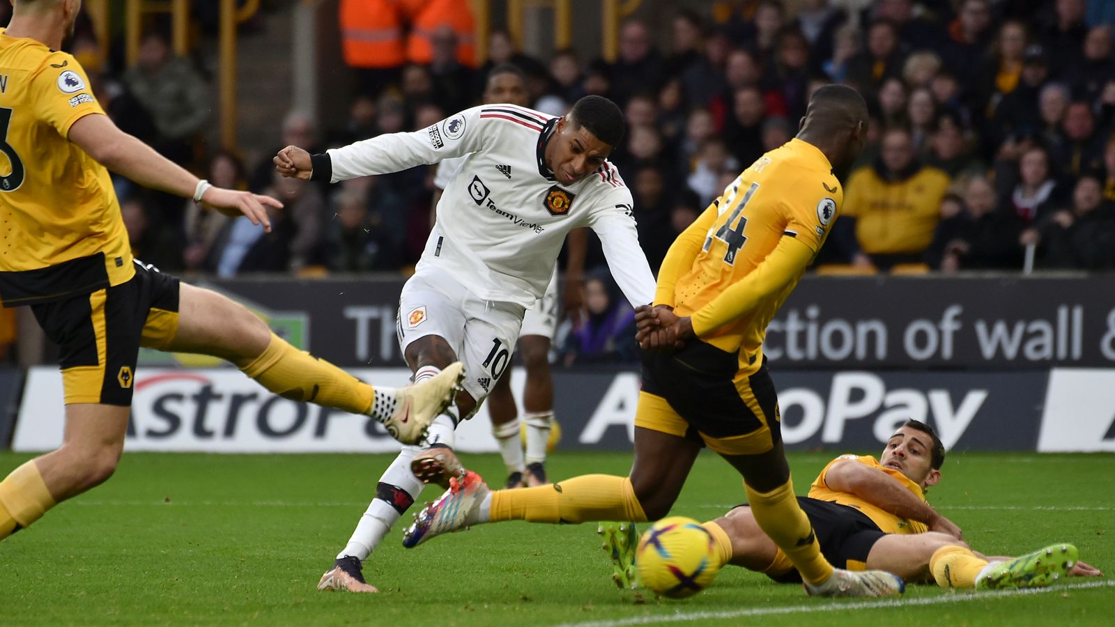 Bóng đá Anh - Bàn tay sắt của Ten Hag và thời của Rashford (Hình 2).