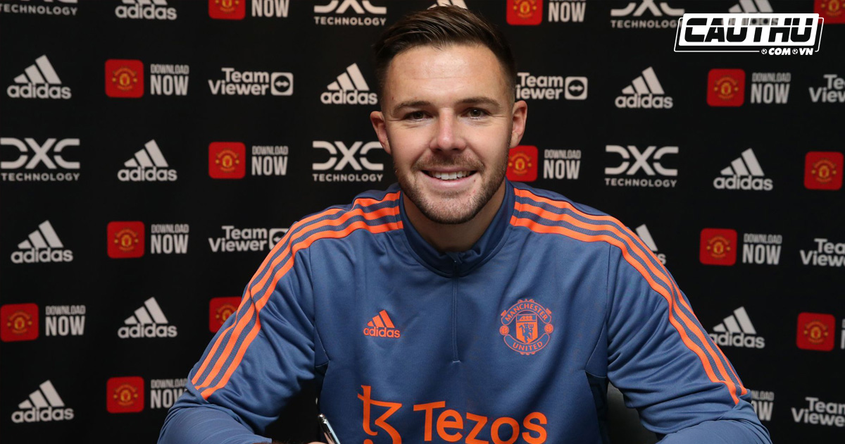 Bóng đá Anh - Man United bất ngờ chiêu mộ cầu thủ chơi 10 trận trong 3 năm