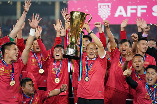 Thể thao - Sôi sục với bản nhạc chế Việt Nam vô địch AFF Cup 2018 chúc mừng thầy trò HLV Park Hang-seo