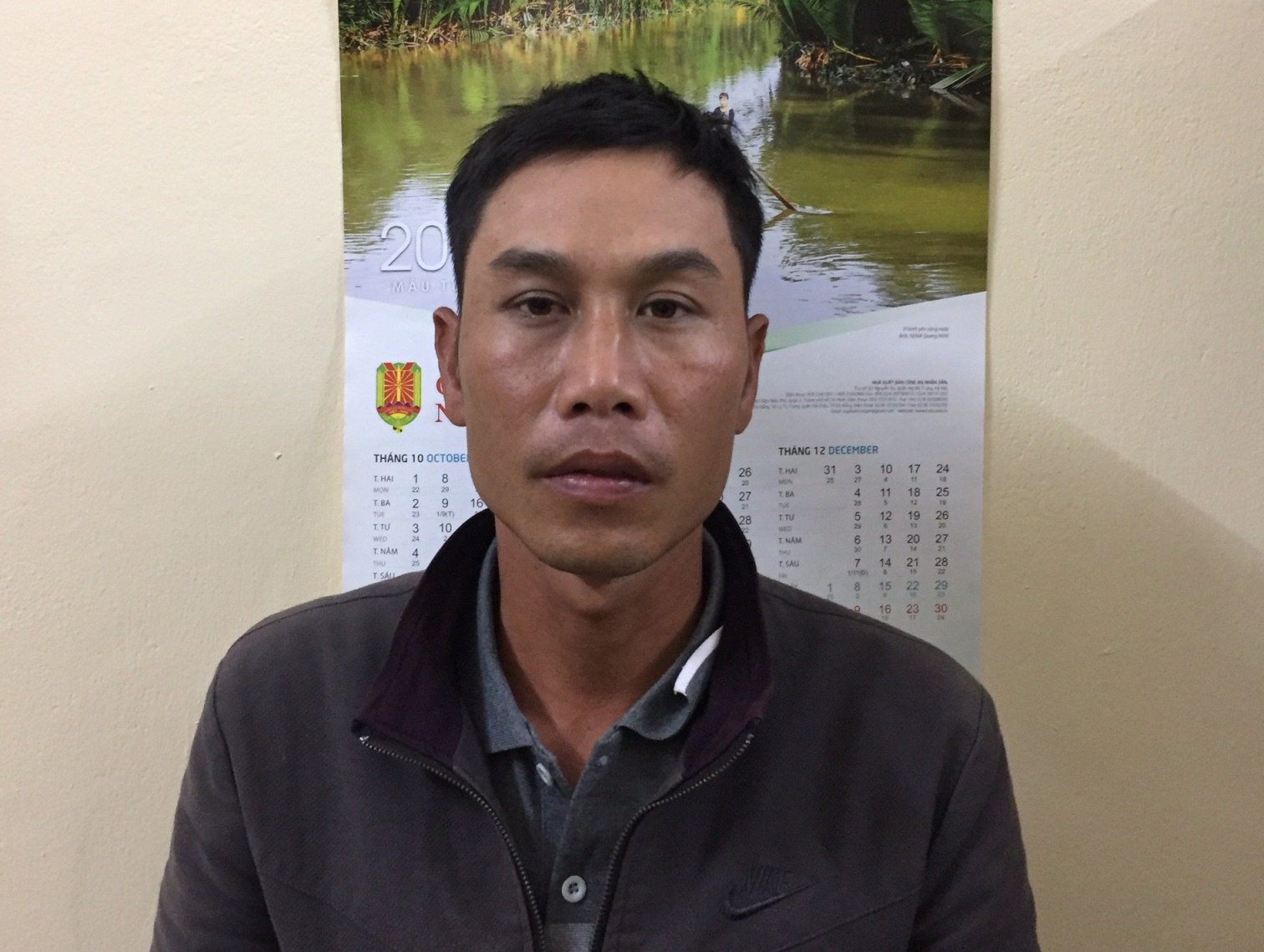 An ninh - H&igrave;nh sự - Đang uống c&agrave; ph&ecirc;, nam thanh ni&ecirc;n bất ngờ bị ch&eacute;m tử vong