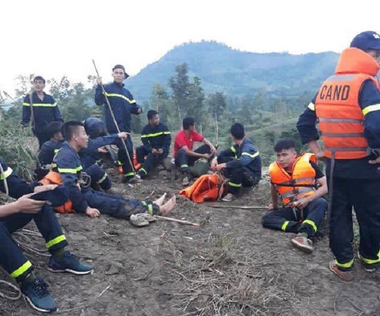 Tin nhanh - Sau nhiều ngày mất tích, người đàn ông được tìm thấy tử vong dưới hồ (Hình 2).