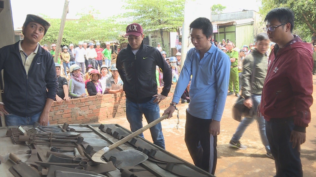 Hồ sơ điều tra - Thực nghiệm hiện trường vụ bị chém chết tại quán nhậu vì câu nói vu vơ