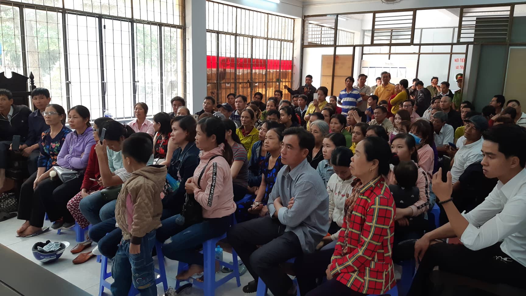 Hồ sơ điều tra - Vụ nổ súng vì tranh chấp đất khiến 8 người thương vong: Cái giá phải trả (Hình 2).