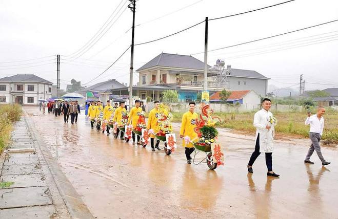 Cộng đồng mạng - Thanh niên đem 7 xe rùa đi hỏi vợ khiến nhà gái 'cười như được mùa'