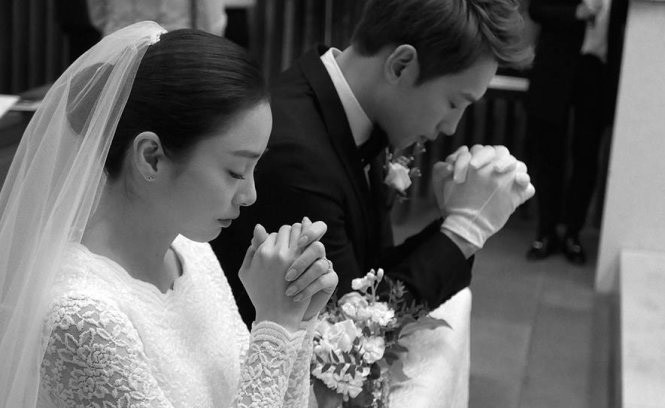 Ngôi sao - Sau 3 năm kết hôn, Bi Rain lần đầu hé lộ chuyện theo đuổi Kim Tae Hee (Hình 2).