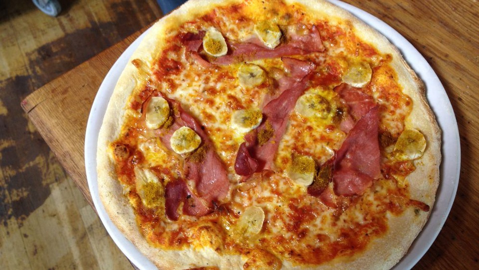 Đời sống - Kinh dị món pizza tinh hoàn gà, nhiều người sợ không dám ăn (Hình 6).