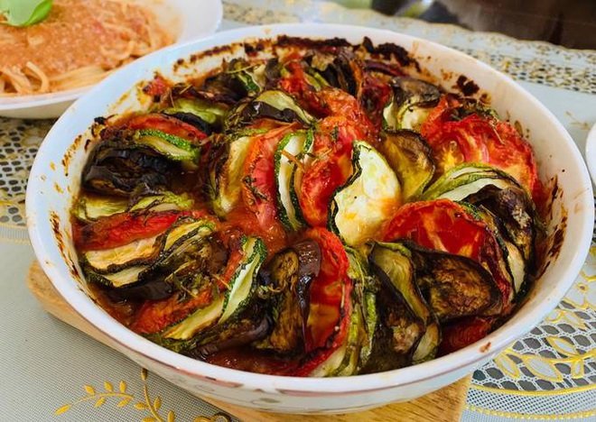 Đời sống - Ratatouille: Từ món ăn 'ôi thiu' trở thành niềm tự hào của ẩm thực Pháp (Hình 3).