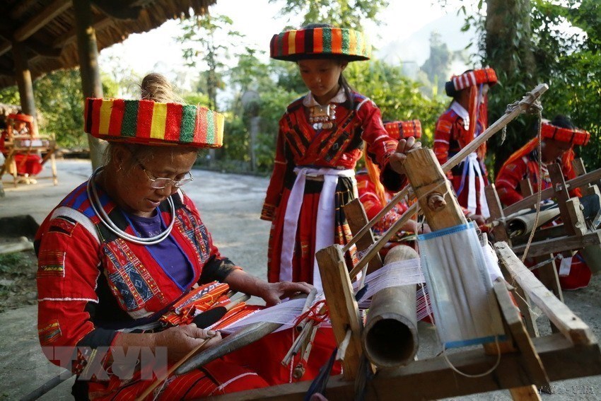 Toàn cảnh - [Photo] Xây dựng một nền văn hóa Việt Nam tiên tiến, bền vững (Hình 15).