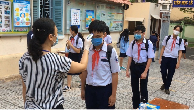 Toàn cảnh - ĐBQH Nguyễn Thị Mai Hoa: Mấu chốt để thích ứng an toàn với Covid-19 trong trường học (Hình 3).