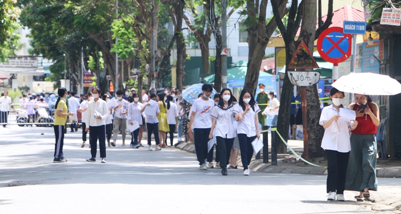 Xã hội - Bản tin hôm nay 20/6: Chậm nhất 9/7 Hà Nội có điểm thi vào 10; Tp.HCM thêm ca tử vong do sốt xuất huyết