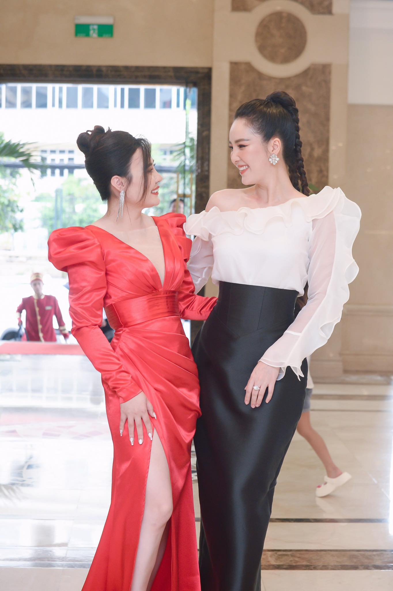 Giải trí - Mrs Grand Vietnam: Trưởng BTC sốc tinh thần cho thí sinh trước đêm thi quan trọng (Hình 4).