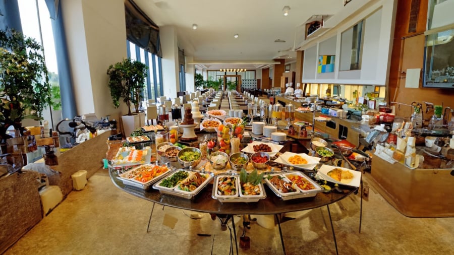 Đời sống - Mẹo ăn buffet '3 trước 4 sau' ai cũng nên biết để tránh “thiệt thòi”