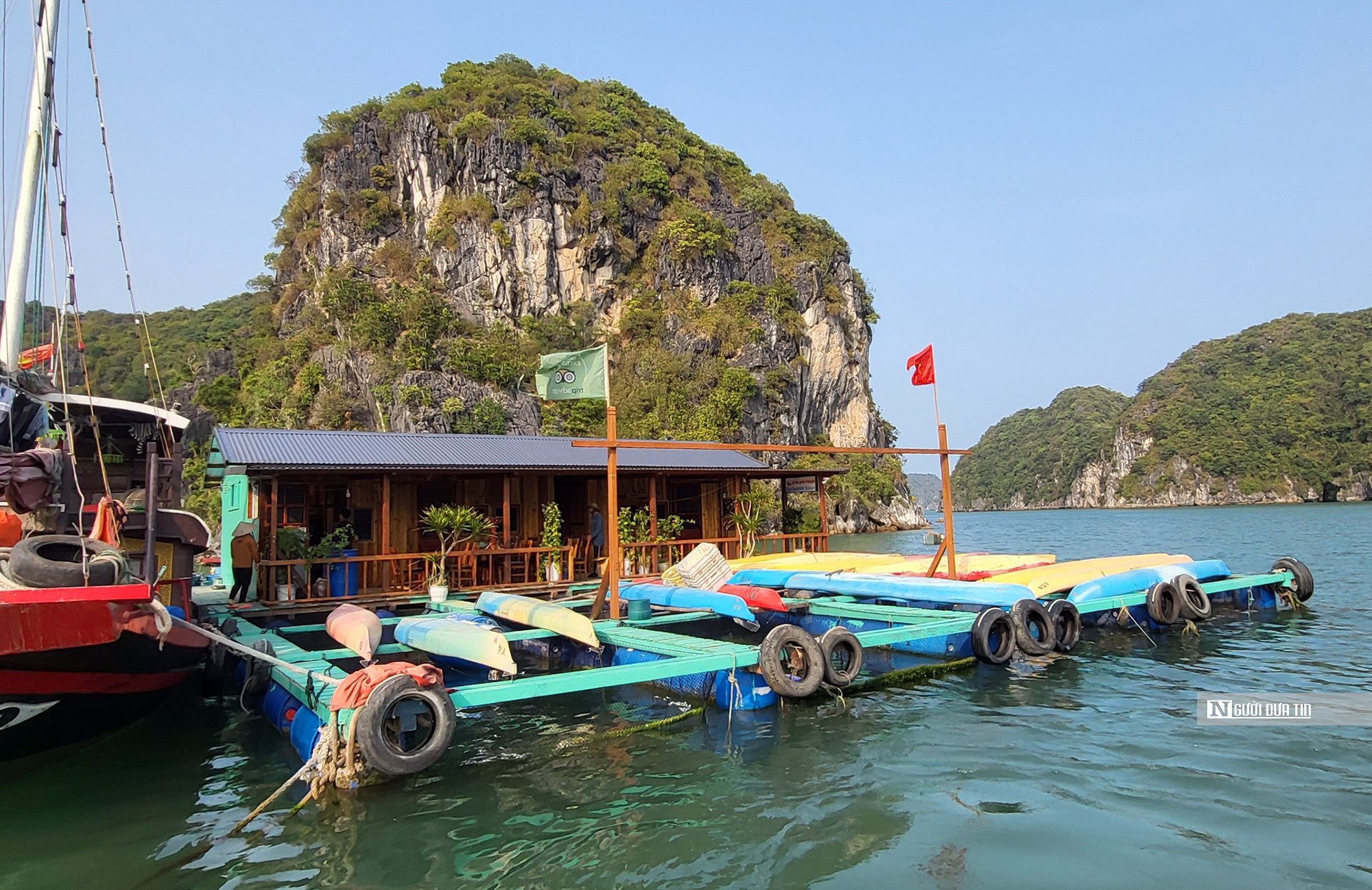 Dân sinh - Hải Phòng: Người nuôi cá ở Cát Bà không bị “ép” phải đóng lồng bè HDPE (Hình 2).