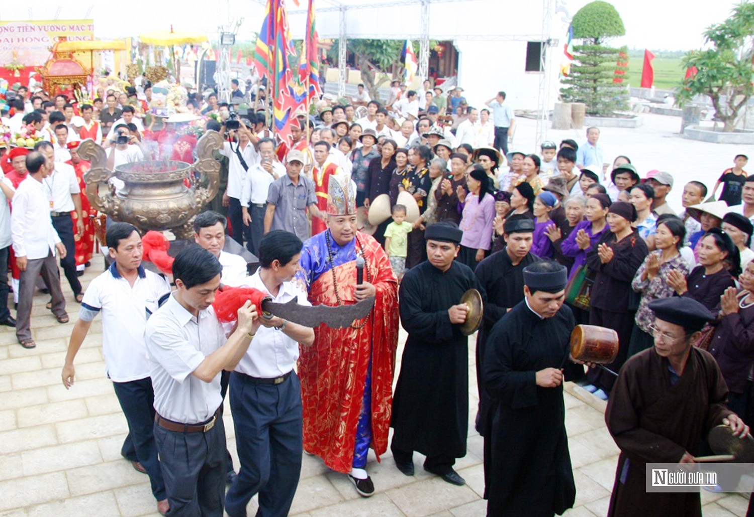 Văn hoá - Chiêm ngưỡng Định Nam đao tương truyền Mạc Thái Tổ từng sử dụng (Hình 5).