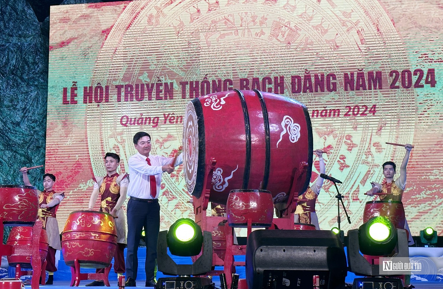 Văn hoá - Quảng Ninh: Khai mạc lễ hội truyền thống Bạch Đằng năm 2024