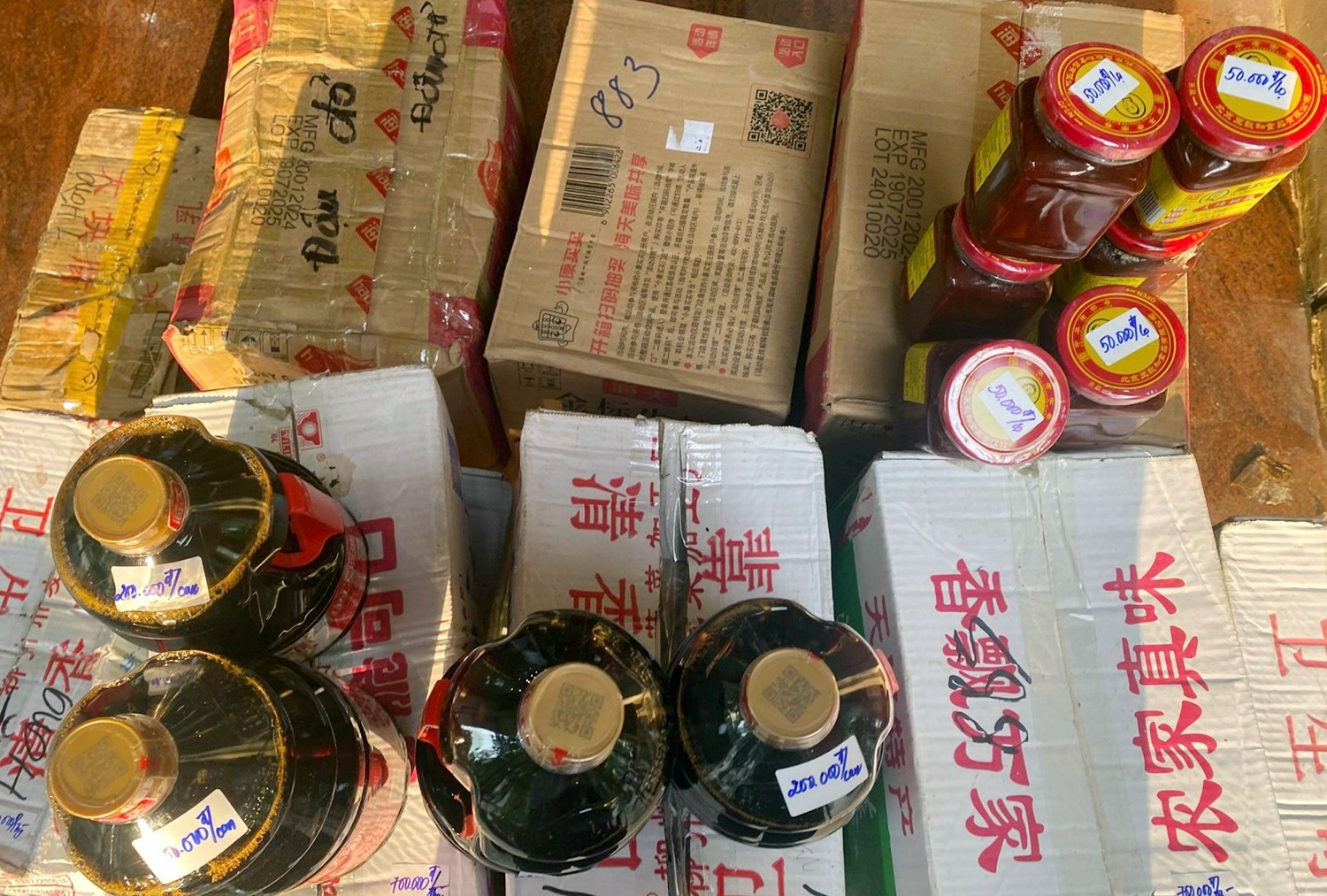 Dòng chảy pháp luật - Quảng Ninh: Xử phạt đối tượng bán thực phẩm nhập lậu qua facebook