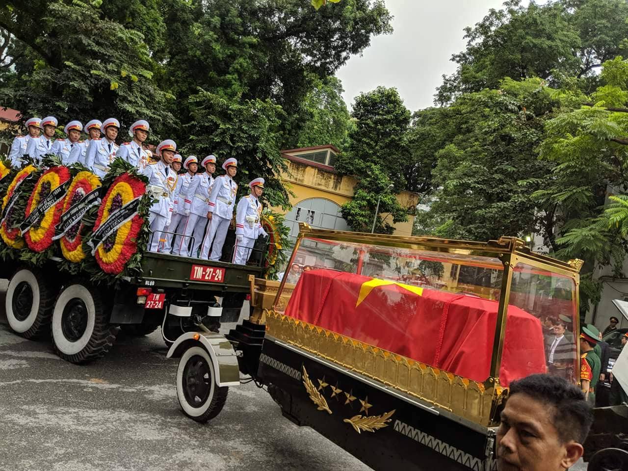 Chính trị - Linh cữu Chủ tịch nước Trần Đại Quang bắt đầu được đưa về đất mẹ Ninh Bình (Hình 4).