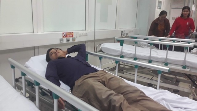 An ninh - Hình sự - Nghệ An: Đến xin tạm ứng tiền, người đàn ông bị đánh nhập viện