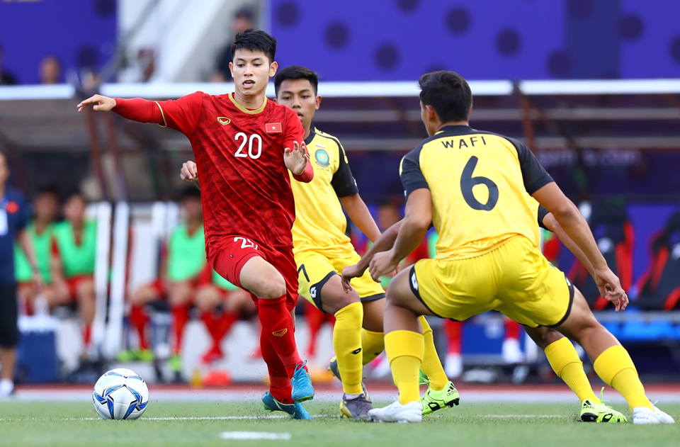 Thể thao - Trực tiếp bóng đá SEA Games 30 Việt Nam vs Brunei: Đức Chinh lập hat trick, đoàn quân áo đỏ tấn công như vũ bão (Hình 4).