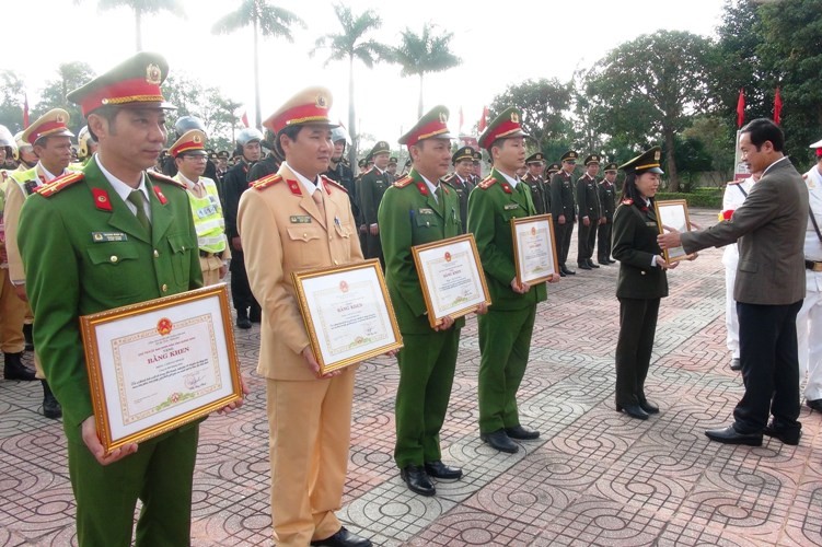 An ninh - Hình sự - Quảng Bình ra mắt lực lượng 141 trấn áp các loại tội phạm  (Hình 2).