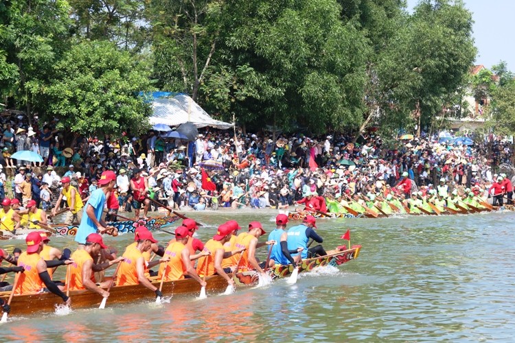 Dân sinh - Quảng Bình: Sôi động lễ hội đua thuyền mừng Tết Độc lập  (Hình 7).