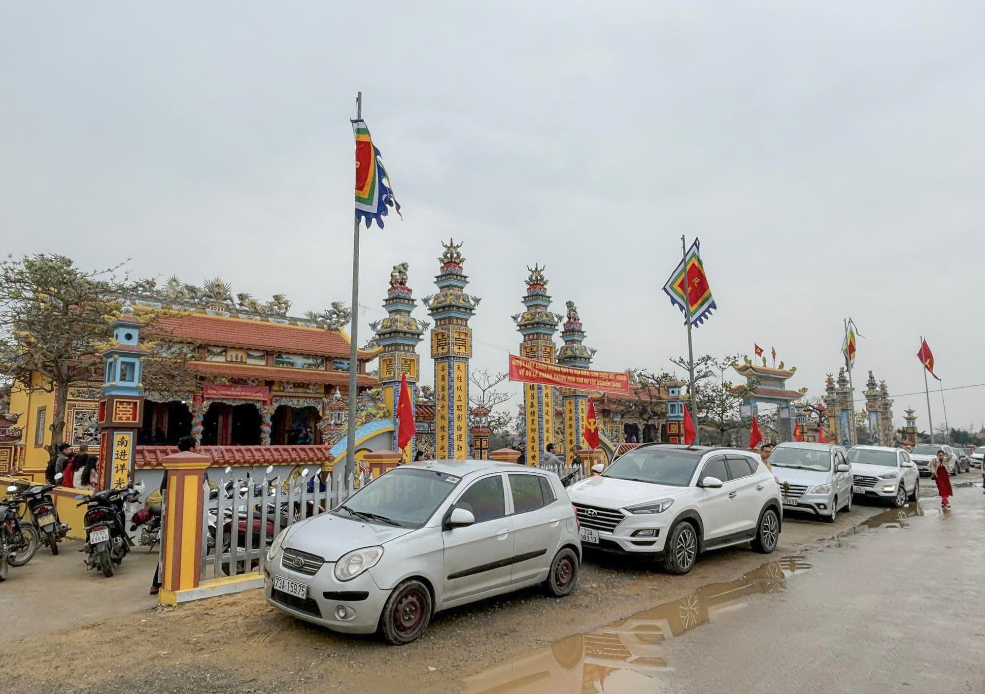 Văn hoá - Độc, lạ con đường có tới 23 nhà thờ họ đồ sộ ở Quảng Bình (Hình 6).