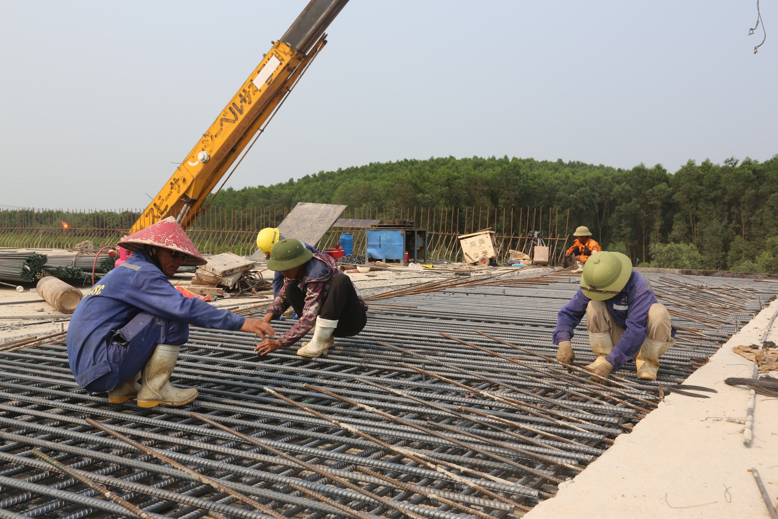 Dân sinh - Cận cảnh 'đại công trình' cao tốc Bắc - Nam đoạn qua Quảng Bình  (Hình 9).