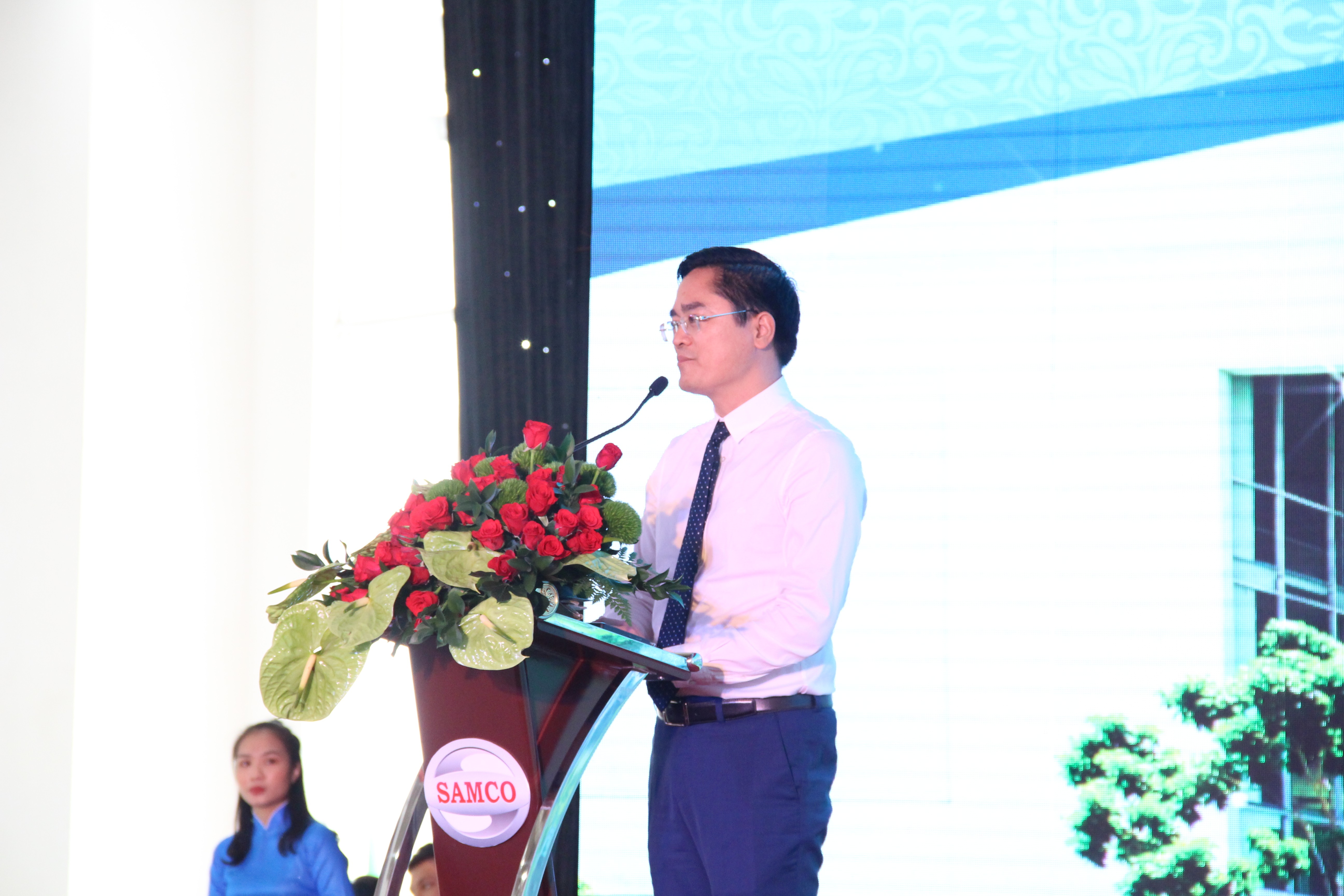 Tin nhanh - Bến xe Miền Đông mới trong ngày đầu hoạt động  (Hình 4).