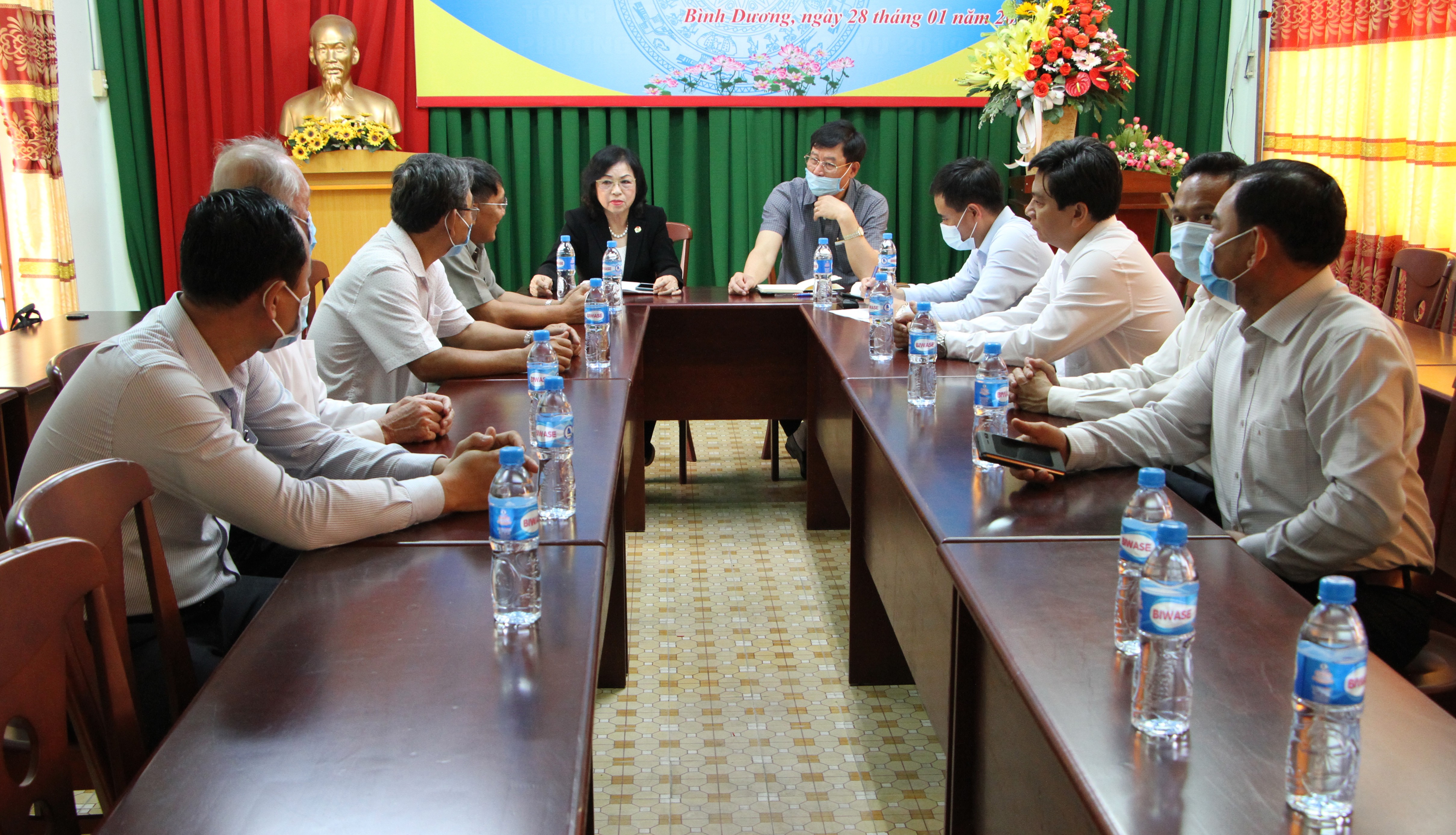 Sự kiện - Lãnh đạo hội Luật gia Việt Nam làm việc với hội Luật gia tỉnh Bình Dương