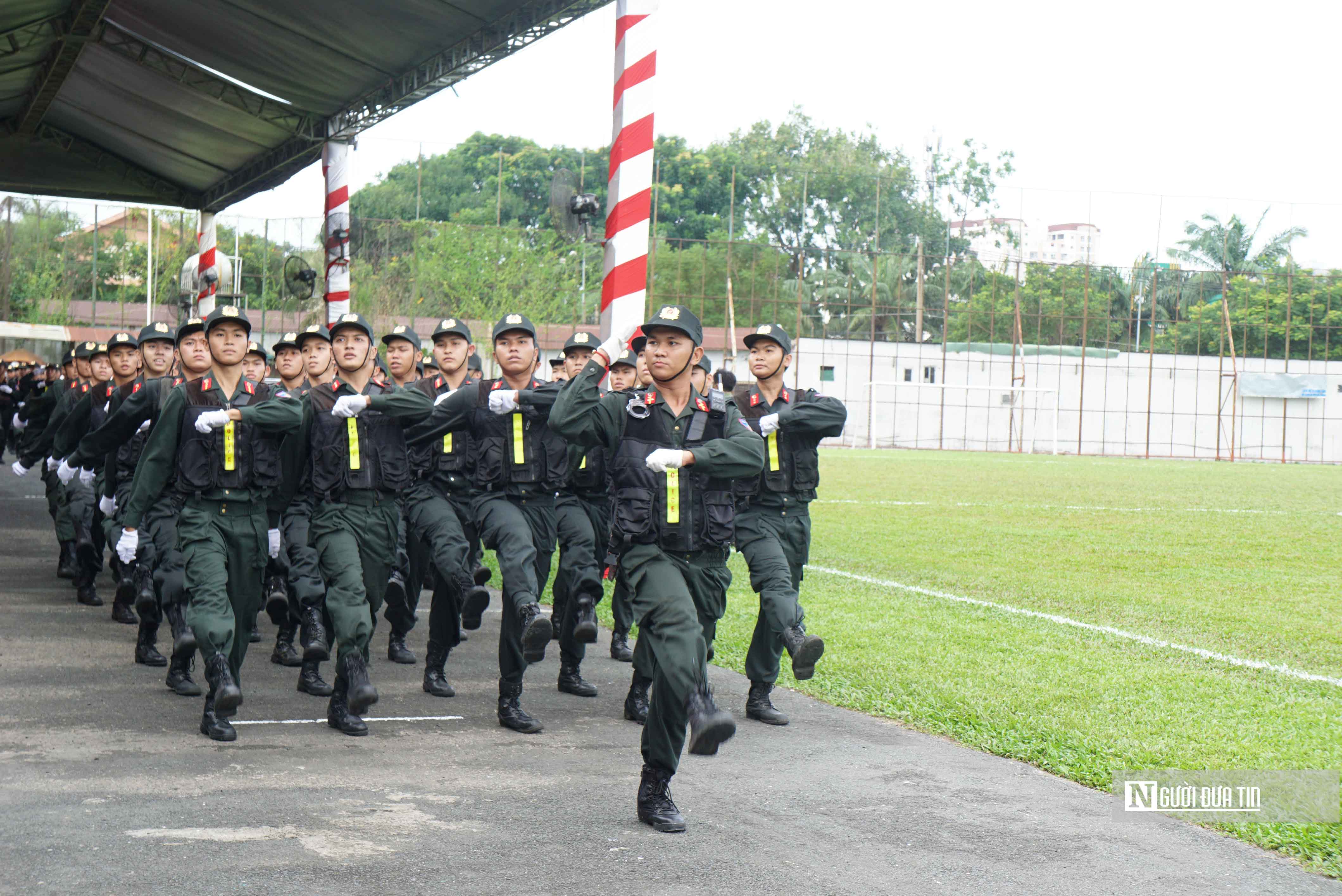 Sự kiện - Công an Tp.HCM ra mắt Trung đoàn Cảnh sát cơ động dự bị chiến đấu (Hình 7).