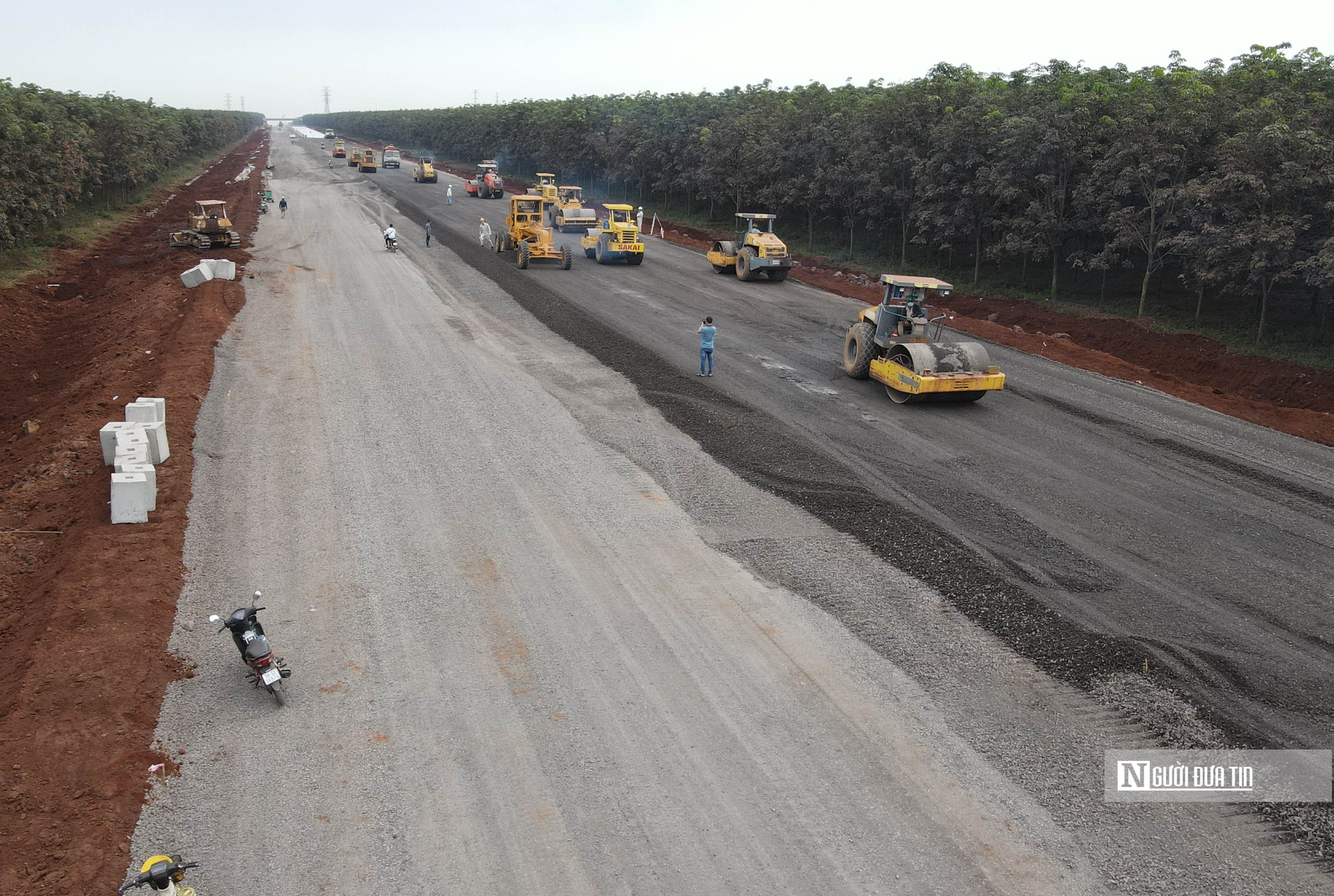 Dân sinh - Cận cảnh cao tốc Phan Thiết – Dầu Giây ngày thông xe kĩ thuật (Hình 3).