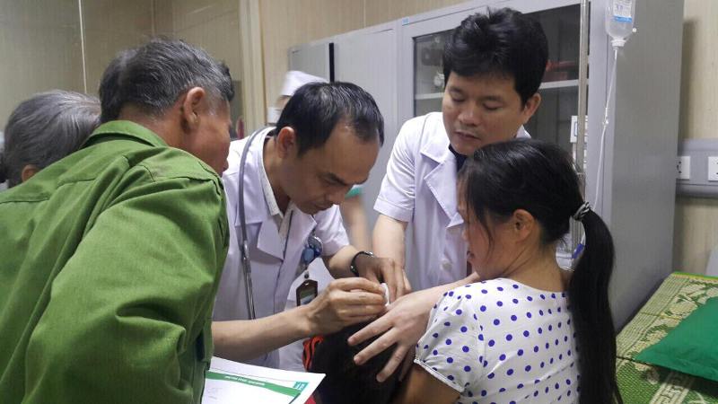 Cha dượng nghi hành hung dã man con riêng của vợ khai gì với công an?