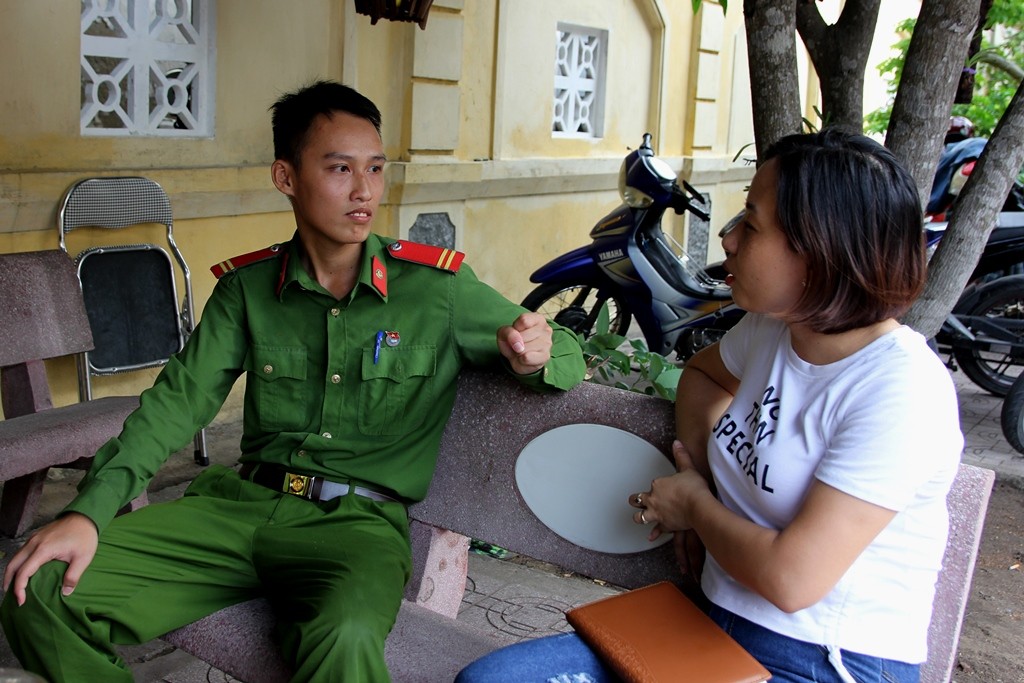 Giáo dục - Nghị lực phi thường của chàng thủ khoa cả nước khối C03 từng thi trượt đại học (Hình 2).