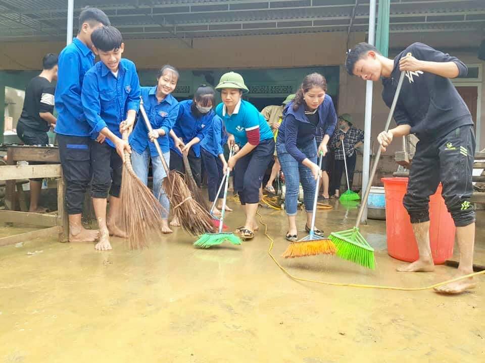 Tin nhanh - Ngổn ngang nơi tâm lũ Nghệ An (Hình 8).