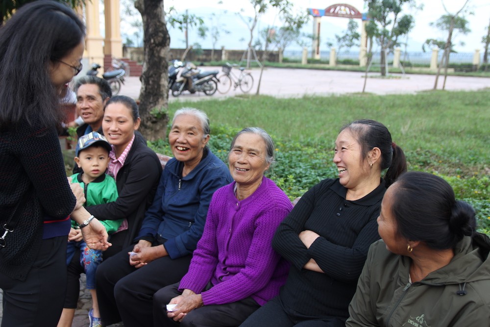 Tin nhanh - Món quà nghĩa tình ấm lòng người dân vùng lũ Hà Tĩnh (Hình 10).