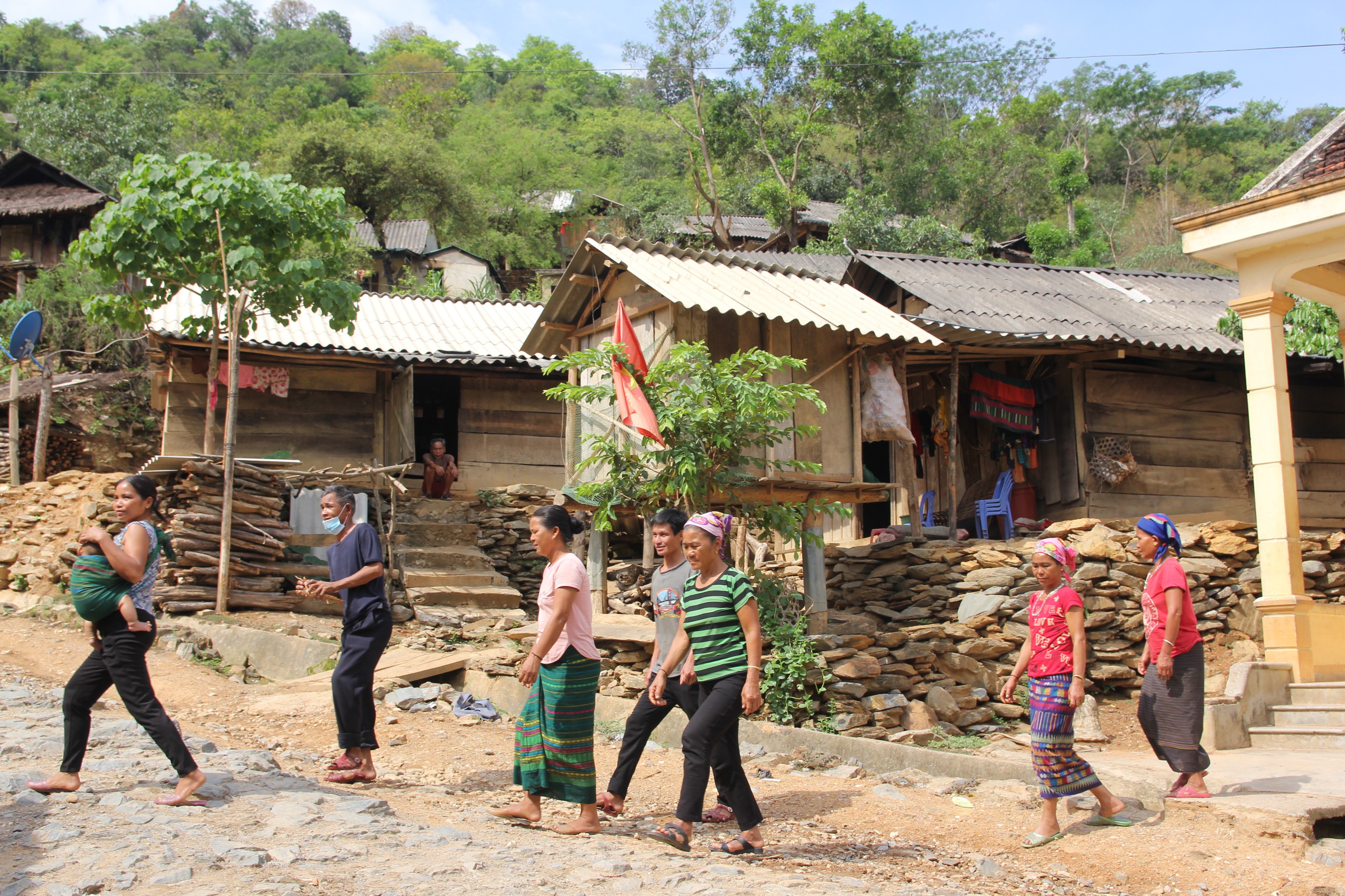 Sự kiện - Vùng biên Nghệ An sẵn sàng cho ngày bầu cử sớm (Hình 9).