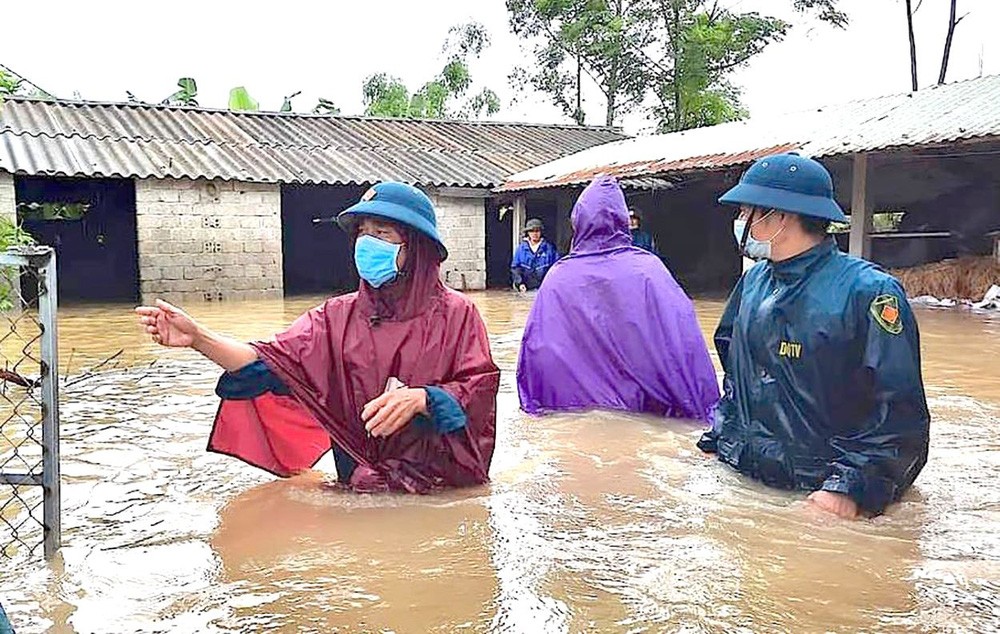 Dân sinh - Nghệ An: Một người mất tích, hàng trăm ngôi nhà bị ngập do mưa lớn (Hình 5).