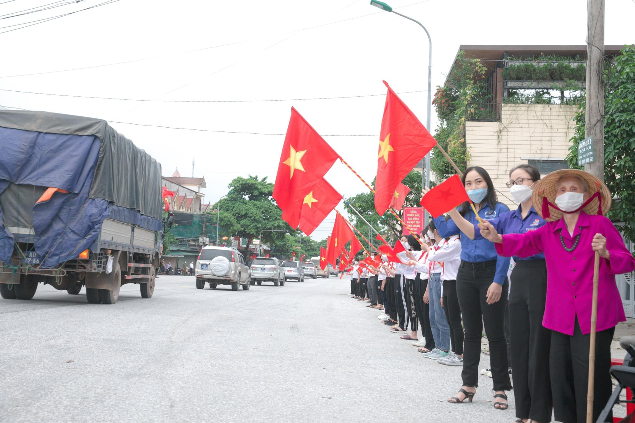 Sự kiện - Hà Tĩnh: Đưa 11 hài cốt liệt sỹ hy sinh tại Lào về với đất mẹ (Hình 2).