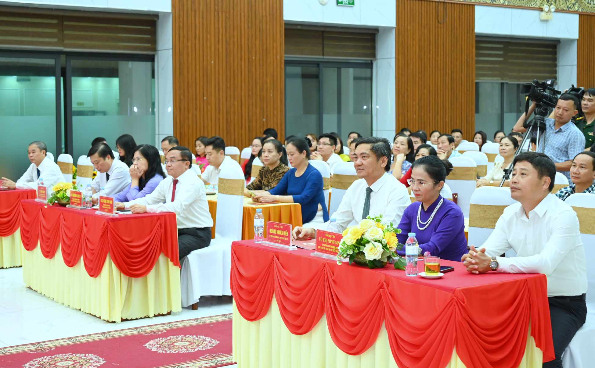 Văn hoá - Phóng viên Tạp chí ĐS&PL đạt giải Nhì cuộc thi báo chí viết về mô hình, điển hình “Dân vận khéo”