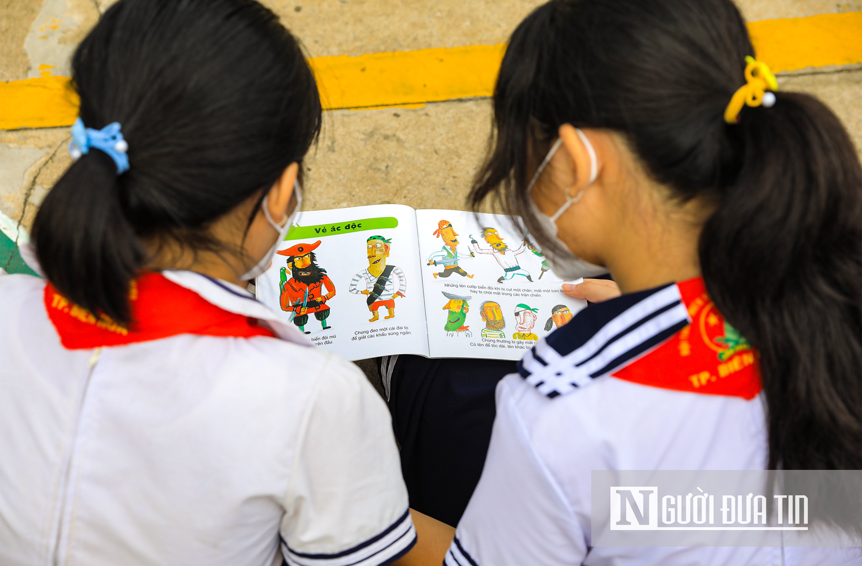 Giáo dục - Đồng Nai: Học sinh nô nức tham gia ngày hội sách và Văn hóa đọc (Hình 14).