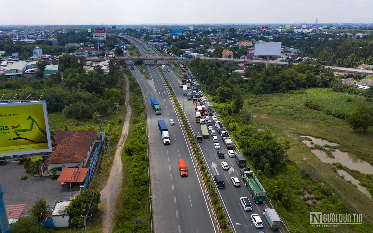 Dân sinh - Cao tốc Tp.HCM - Long Thành - Dầu Giây ùn tắc sau 3 ngày vận hành thu phí không dừng (Hình 3).