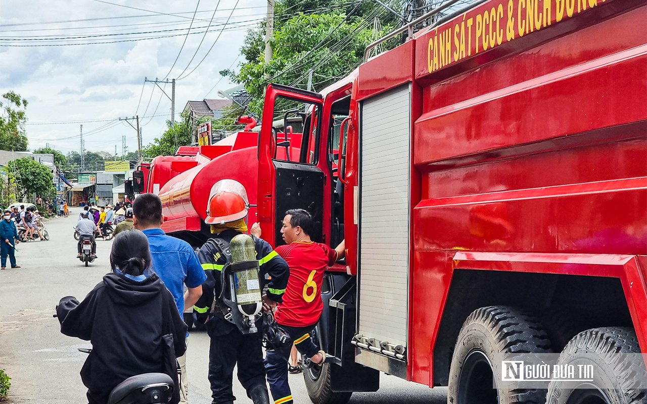 Dân sinh - Đồng Nai: Cháy nhà xưởng trong khu dân cư huyện Trảng Bom (Hình 5).